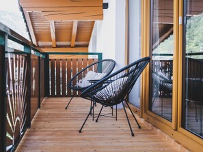 Apartamento Deluxe, balcón, vistas a la montaña | Balcón