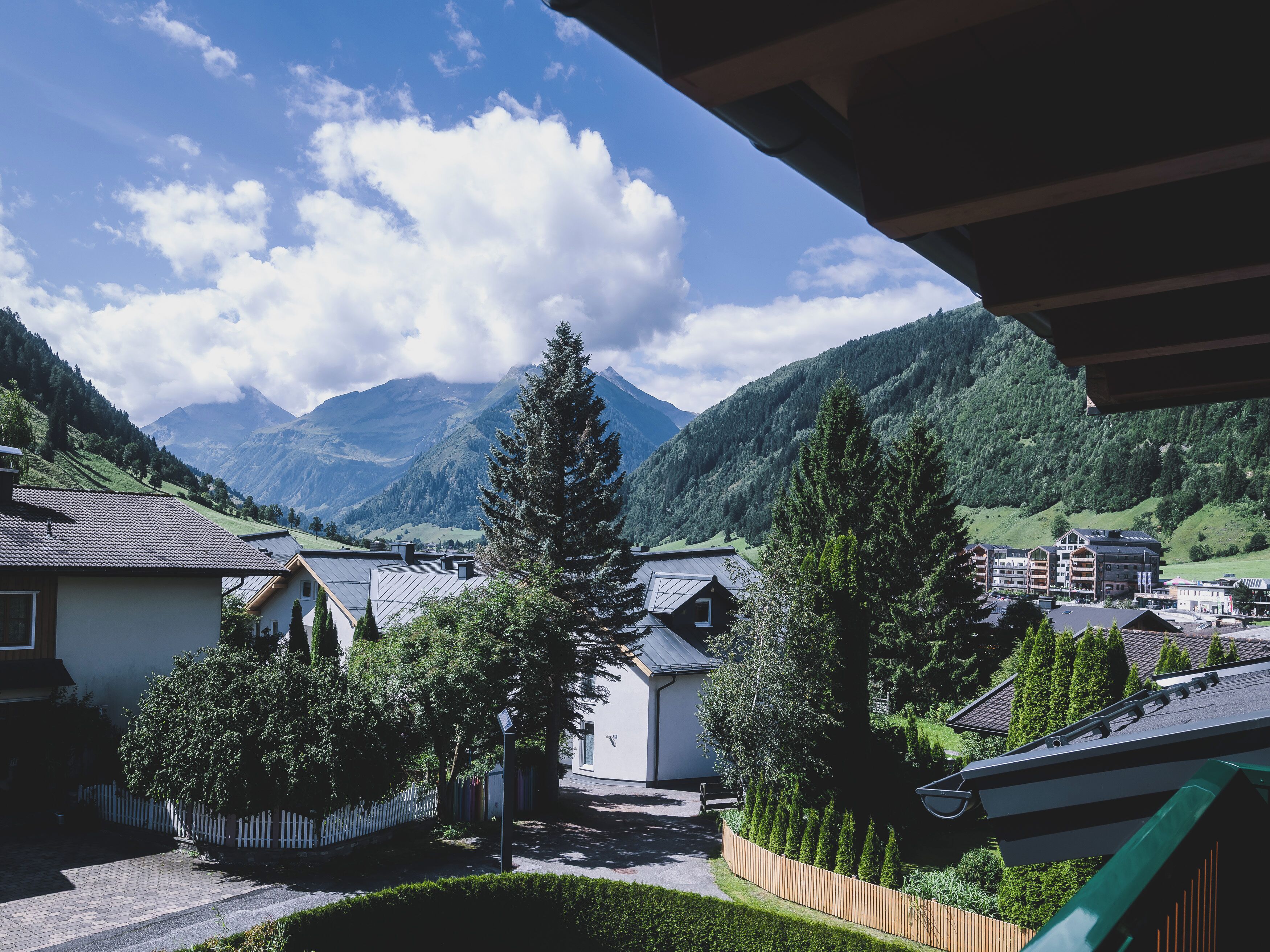 Deluxe Condo, Balcony, Mountain View | Balcony view