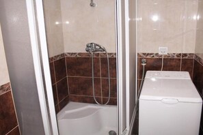 Een douche, een haardroger