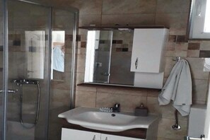 Dusche, Haartrockner