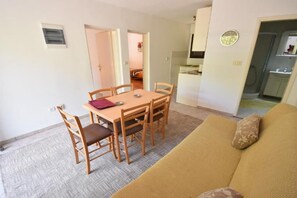 Smart TV - Two Bedroom Apartment (Igalo)
