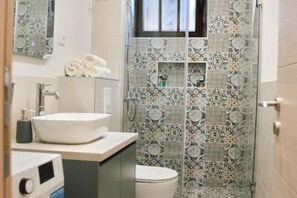 Een douche, een haardroger