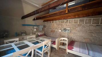2 Schlafzimmer, Bügeleisen/Bügelbrett, Reisekinderbett, kostenloses WLAN