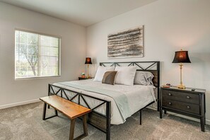 1 Schlafzimmer, Schreibtisch, Bügeleisen/Bügelbrett, Internetzugang