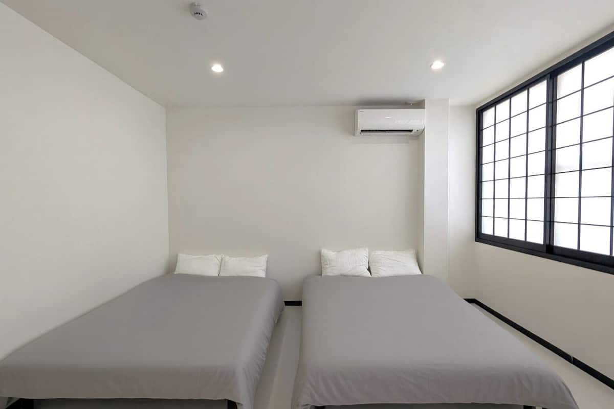 Quarto solteiro clássico, várias camas, para não fumantes | Wi-Fi de cortesia