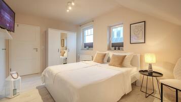 4 Schlafzimmer, Bügeleisen/Bügelbrett, WLAN