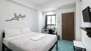 Standard Double Room | Desk, laptop workspace, free WiFi, bed sheets