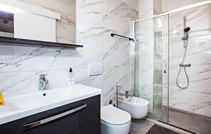 Dusche, Haartrockner