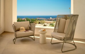 Property grounds - Beautiful home in Primosten (Primosten)