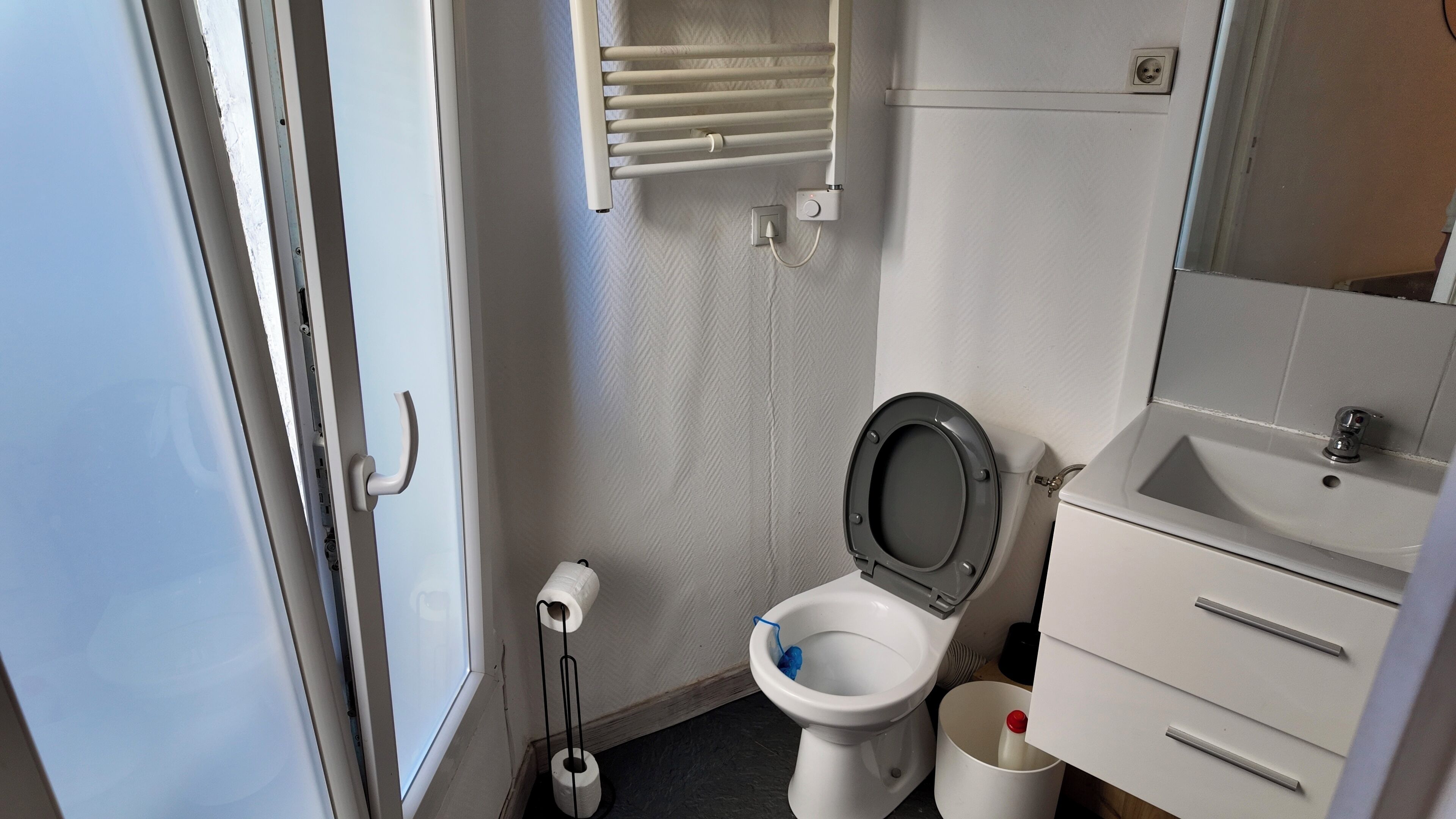 Hair dryer, towels, soap, toilet paper