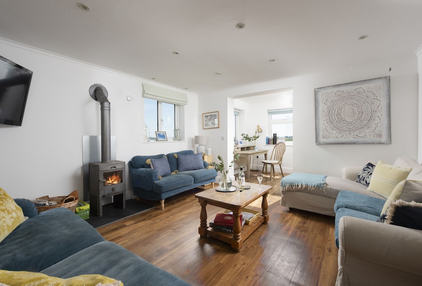 Little Tresevens Is A Generously Sized Detached Home - Padstow