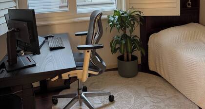 Room-room in a Lovely House