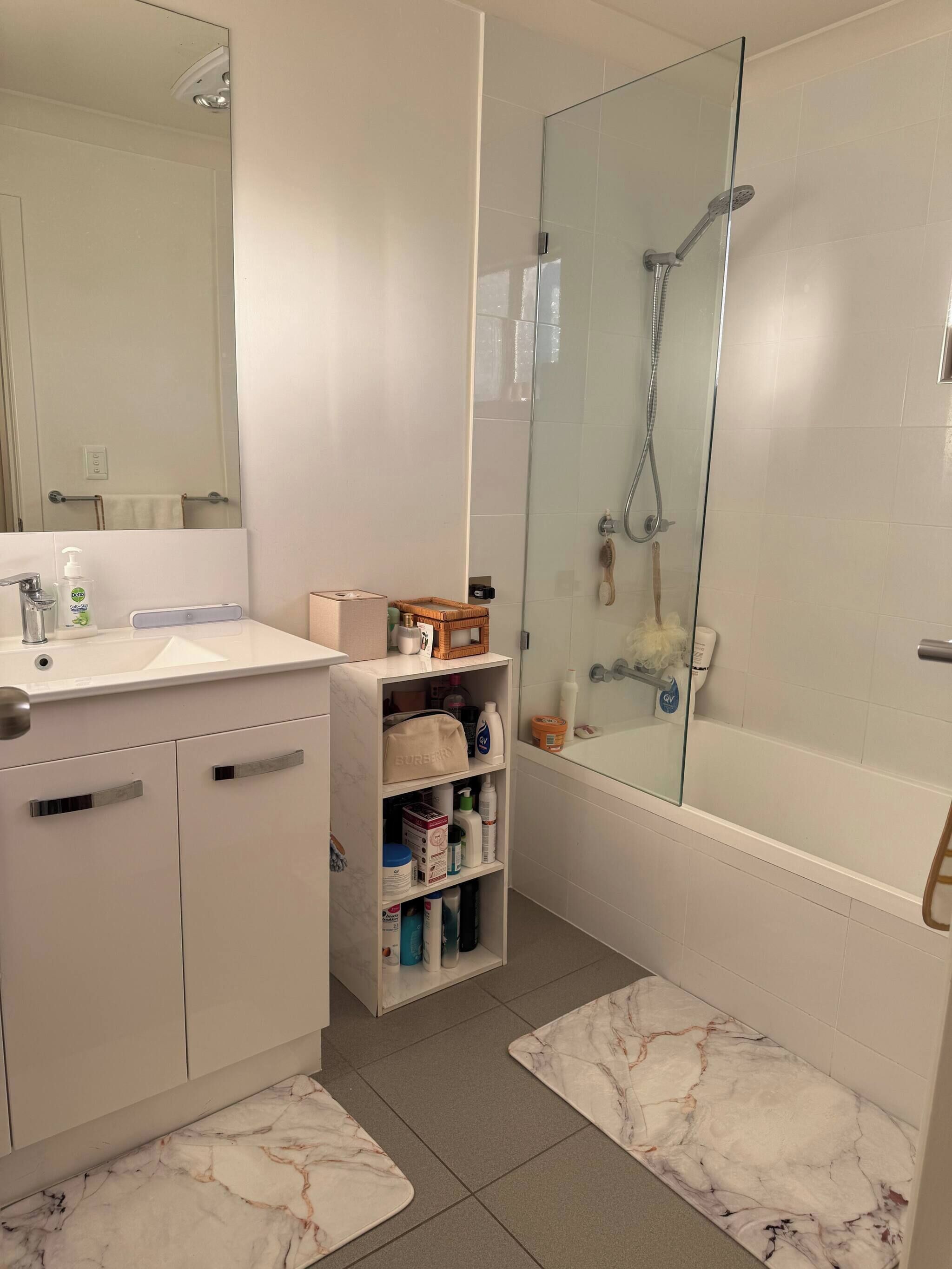 Shared Dormitory, 1 Bedroom, Smoking | Bathroom