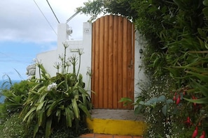 تفاصيل الفندق من الخارج