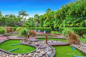 المنطقة المحيطة بالمنشأة