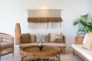 Sala de estar en el lobby