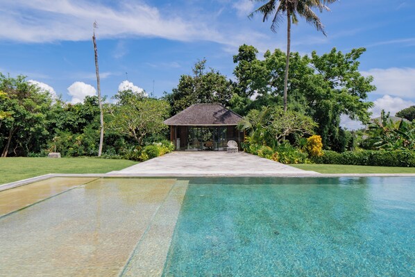 Outdoor pool - Outsite Bali (Canggu)