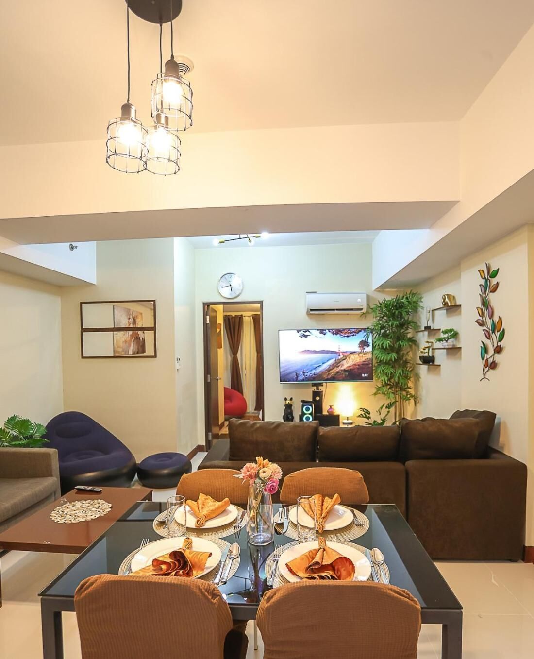 Condo, 1 Bedroom, Balcony, Garden View | Dining room