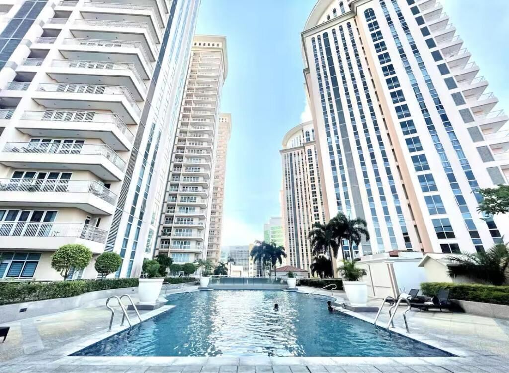 Condo, 1 chambre, balcon, vue sur le jardin | Piscine | Piscine extérieure