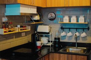 Apartment, 2 Schlafzimmer, Balkon, Stadtblick | Innenbereich