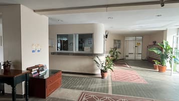 Shared Dormitory, 1 Bedroom, Pool View | Living room