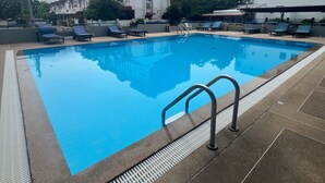 共用宿舍, 1 間臥室, 泳池景觀 | 游泳池