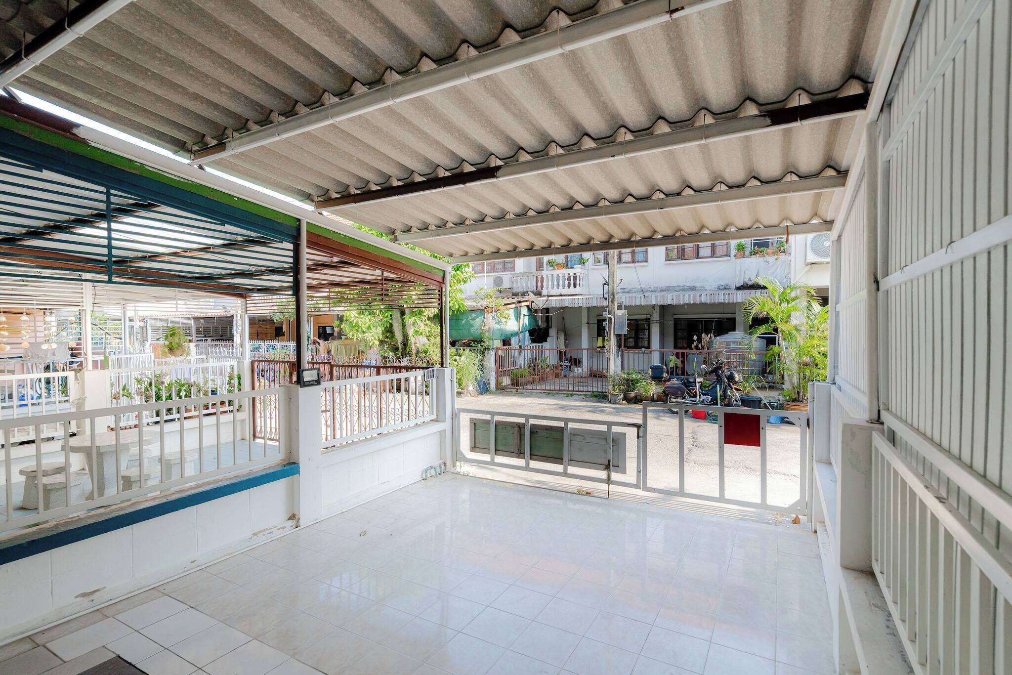 House, 2 Bedrooms, City View | Terrace/patio