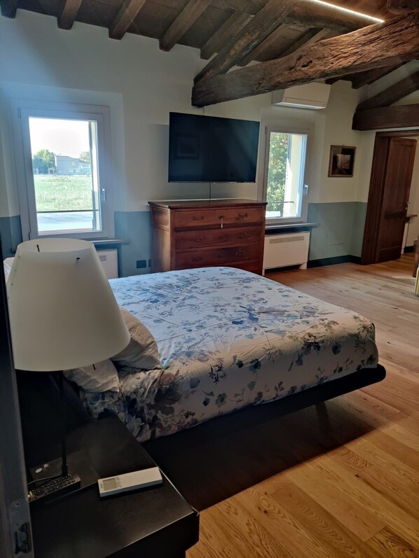 Deluxe Quadruple Room, Garden View