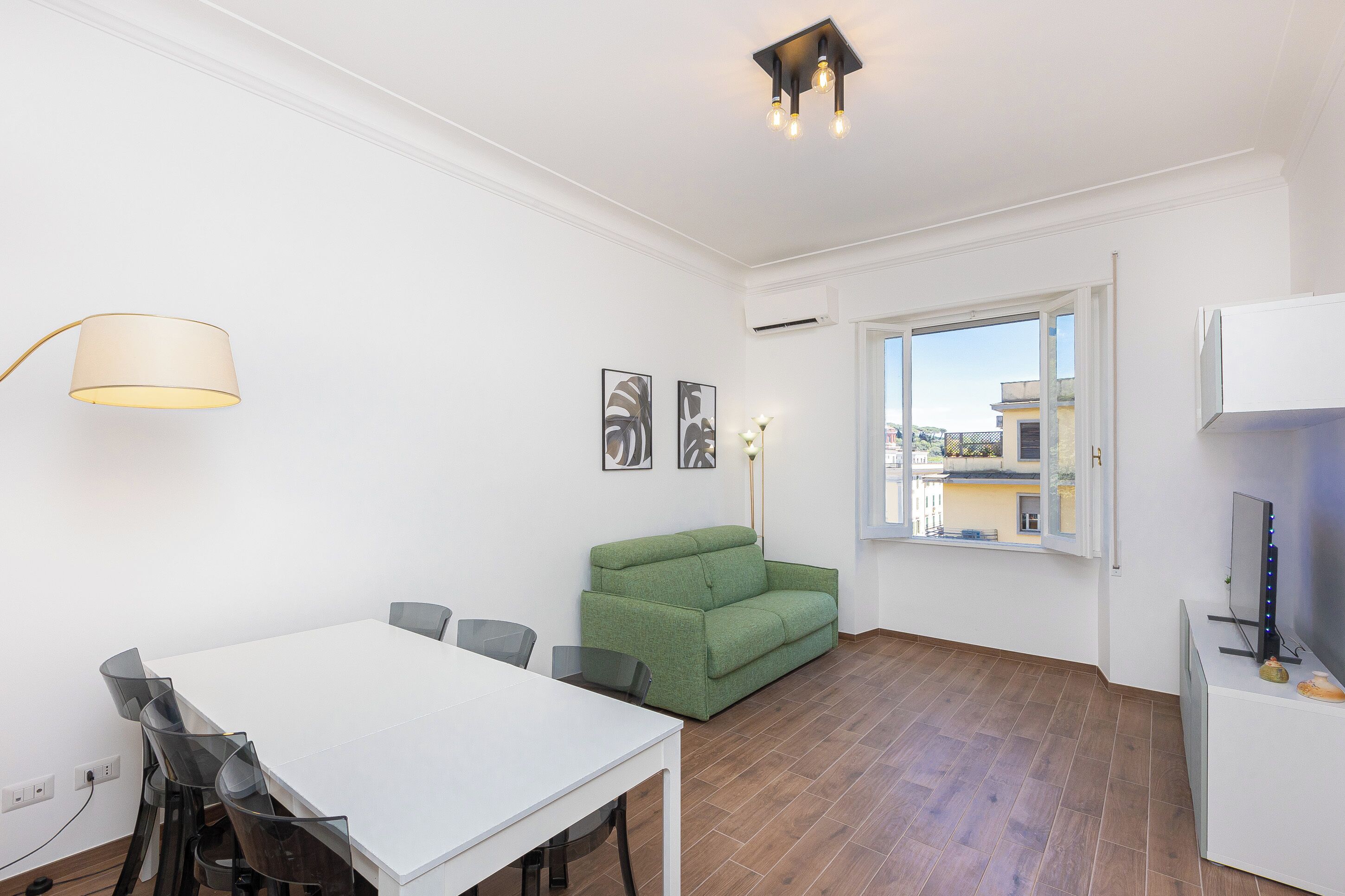 Apartment | Living area