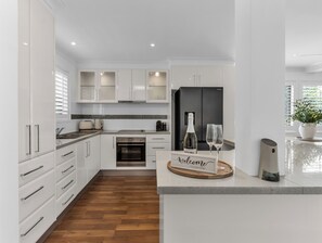 Maison en rangée, 2 chambres, balcon | Cuisine privée