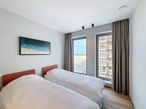 3 bedrooms, iron/ironing board, travel crib, WiFi