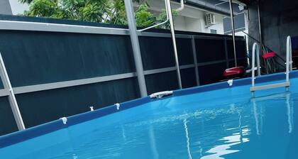 Spacious Family Homestay in Durian Tunggal With Private Pool