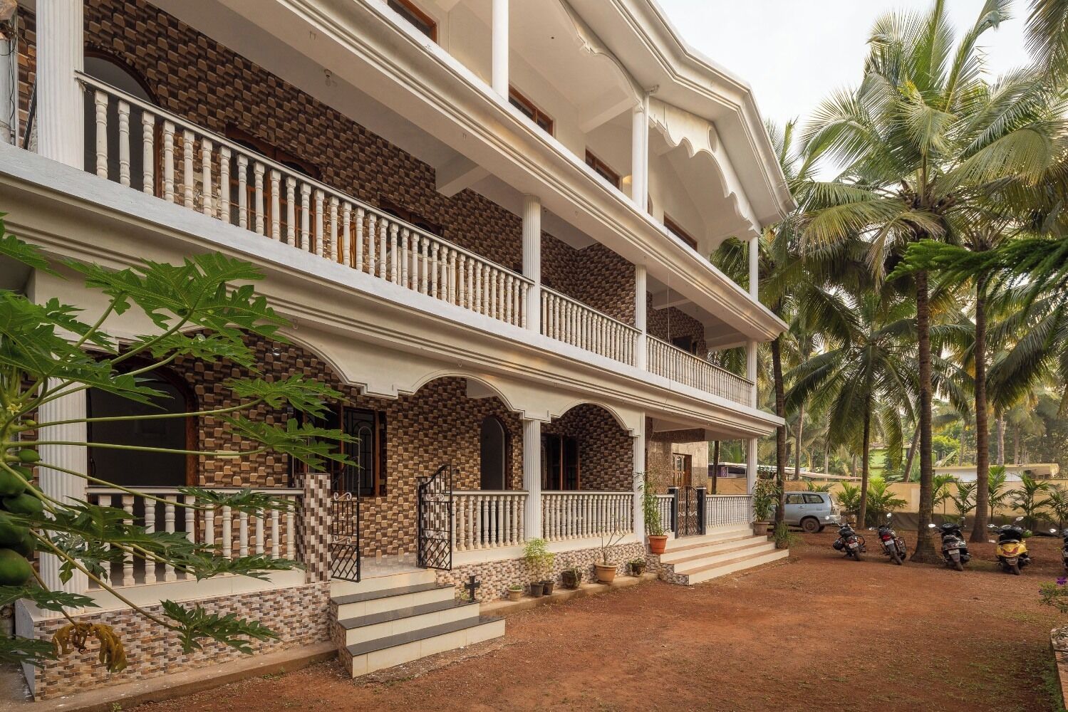 واجهة المنشأة