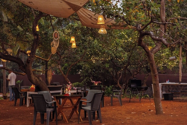 Deluxe Double Room | Garden view