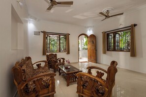 Interior - Cashew Garden Homestay (Agonda)