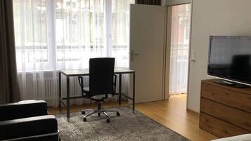 1 bedroom, desk, iron/ironing board, WiFi