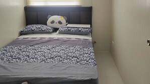 Room, 2 Bedrooms, Accessible, Smoking | 2 bedrooms - Room-mountain City Condo Room for Rent i (Quezon City)