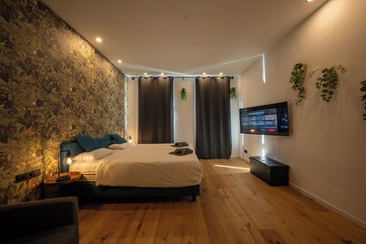 Velvet Vienna - at Metro station U1 - 5 mins to Opera