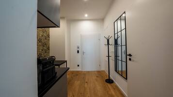 Apartment 4, Sleeps 3 | Eigene Küche | Kühlschrank, Mikrowelle, Ofen, Herdplatte