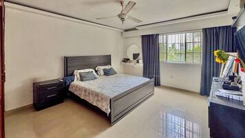 Apartment, 3 Bedrooms, Smoking, City View | 3 bedrooms