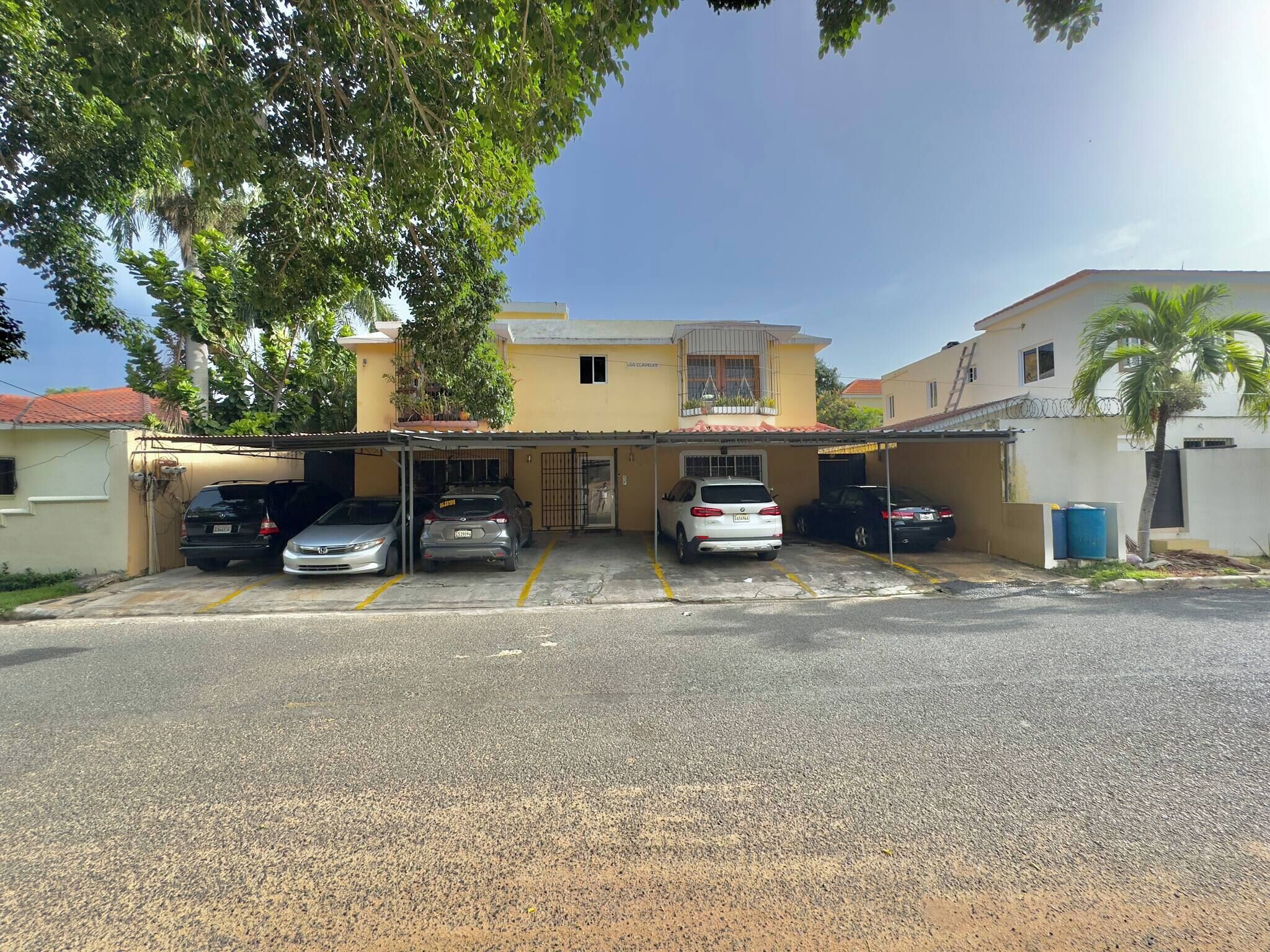 Apartment, 3 Bedrooms, Smoking, City View | Exterior