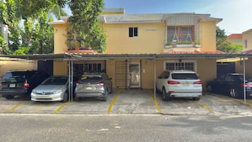 Apartment, 3 Bedrooms, Smoking, City View | Exterior