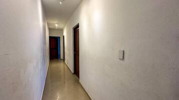 Apartment, 3 Bedrooms, Smoking, City View | Interior