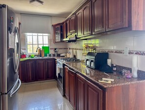 Apartamento, 3 habitaciones, fumadores, vistas a la ciudad | Interior