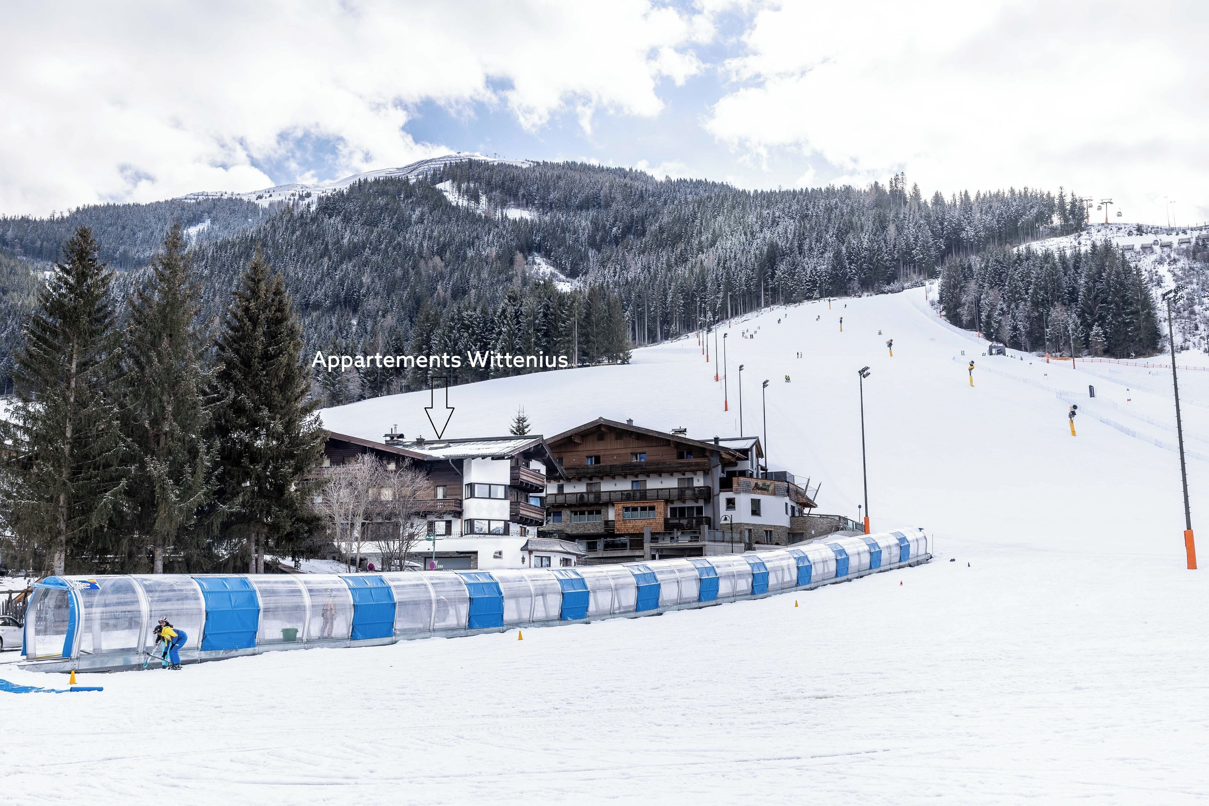 Fachada del alojamiento