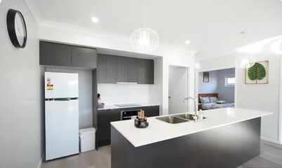 The Fresh Nest - Brand-New Home for Work & Rest