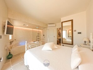 1 chambre, literie fournie