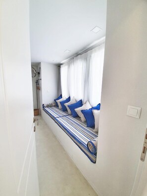 House | 18 bilik tidur 