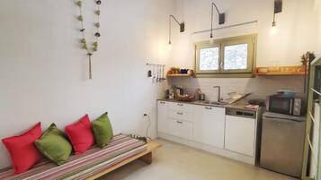 Apartment | 18 bedrooms