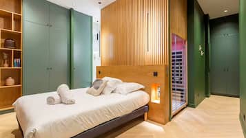 Luxury Apartment, Balcony | Free WiFi, wheelchair access